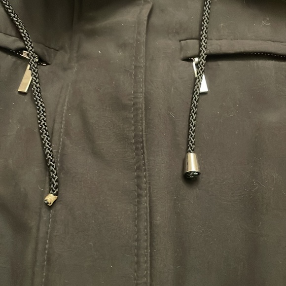 Long sleeve black winter coat - Picture 5 of 6